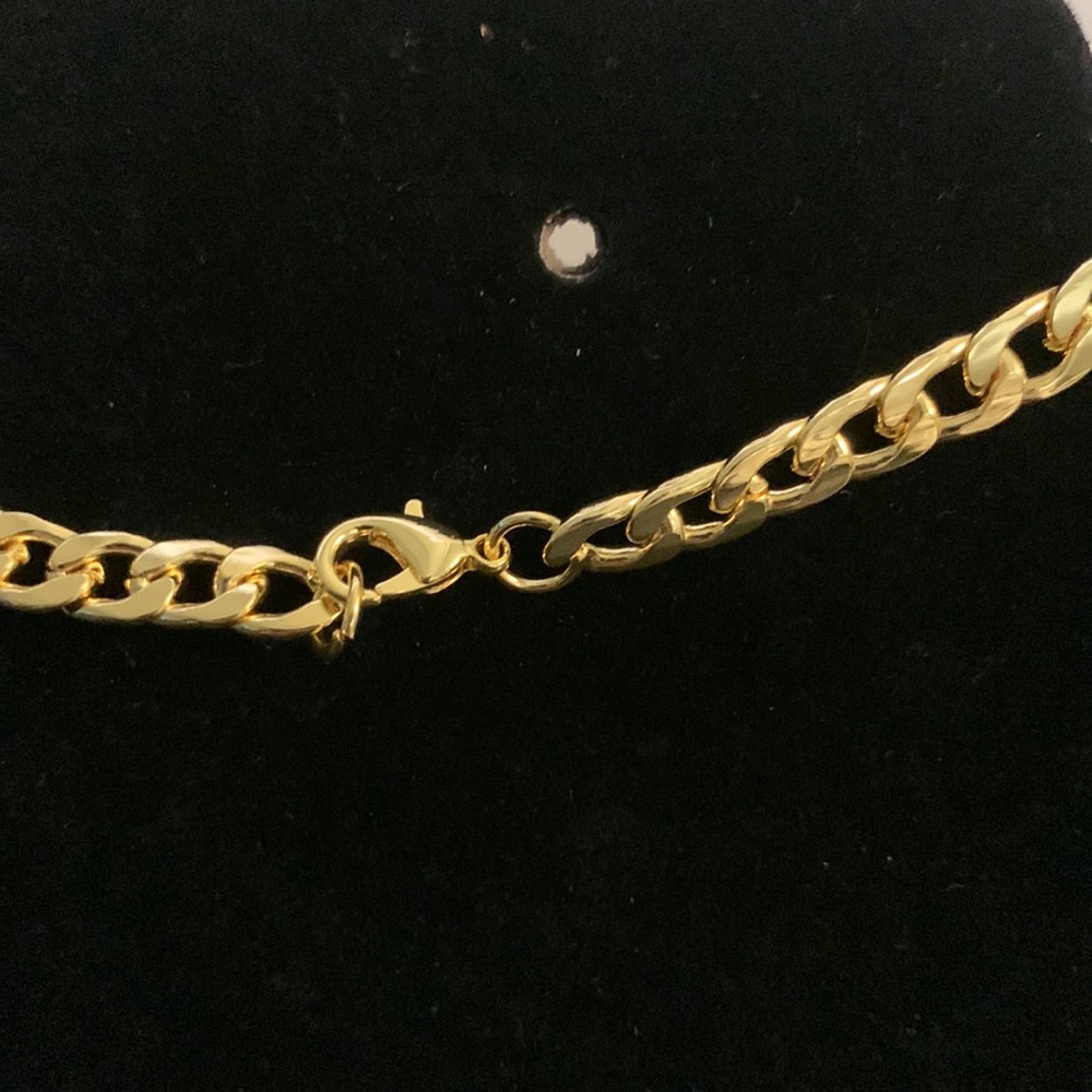 22 inch Cuban link chain - Picture 2 of 2